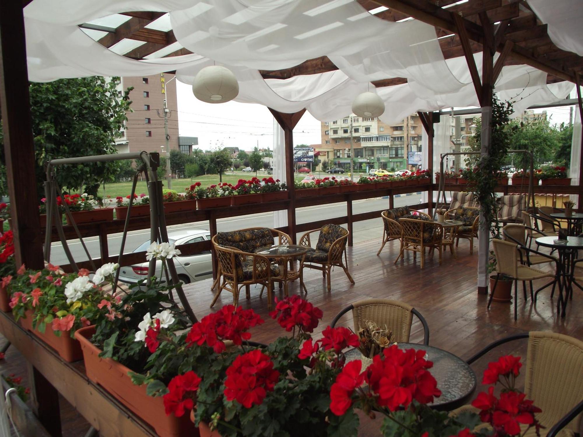 Hotel Flormang 克拉奥华 外观 照片