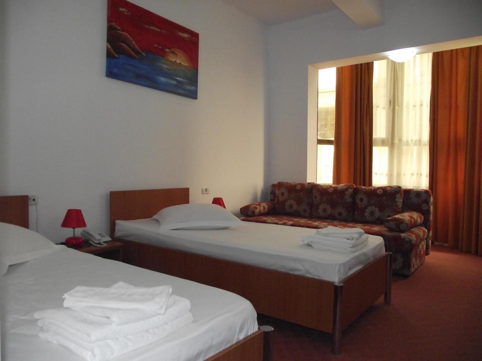 Hotel Flormang 克拉奥华 外观 照片